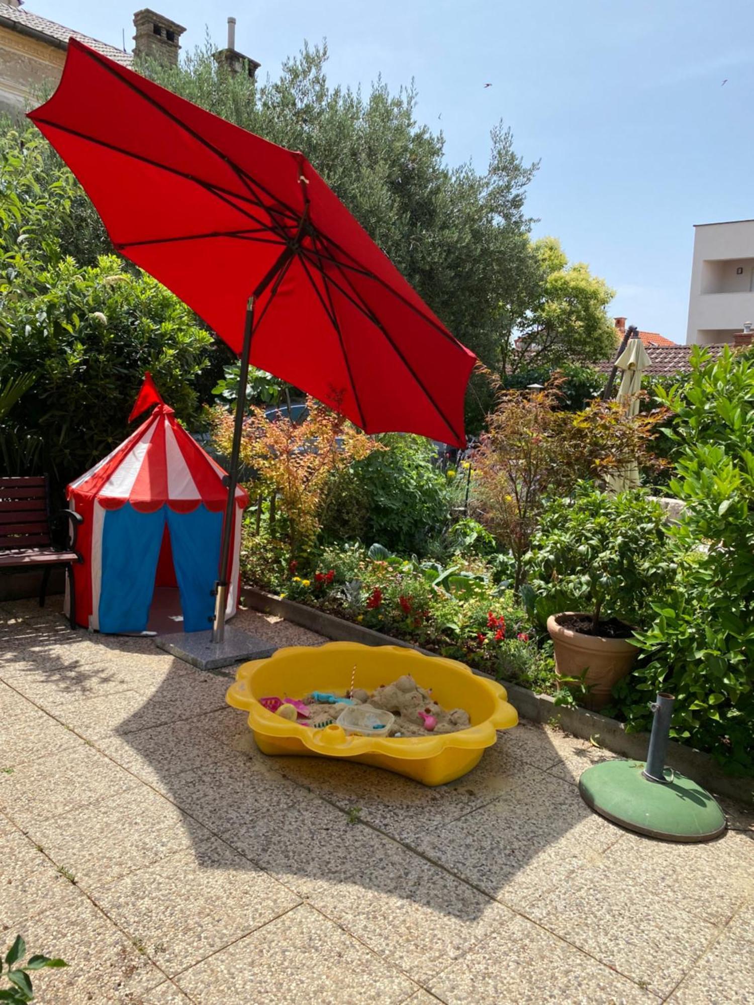Family Apartments Vesna- 100 M Beach -Center Crikvenica Esterno foto