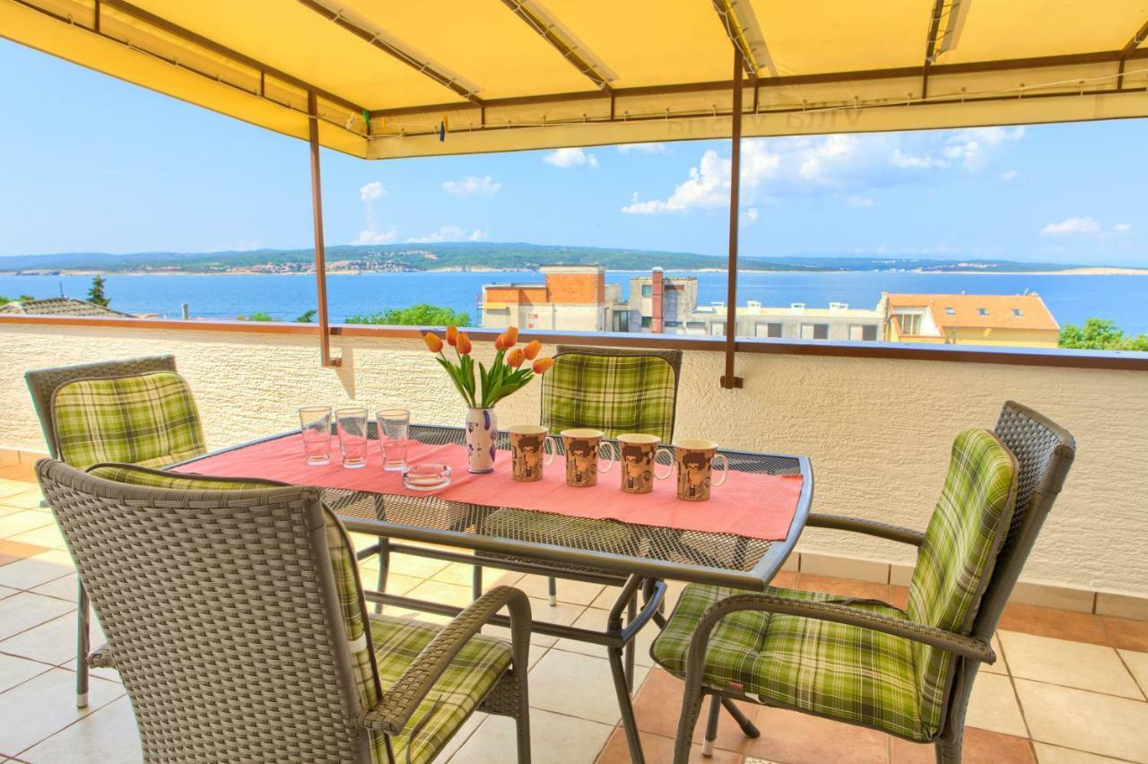 Family Apartments Vesna- 100 M Beach -Center Crikvenica Esterno foto