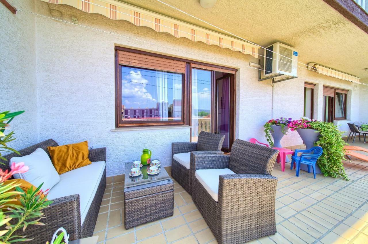 Family Apartments Vesna- 100 M Beach -Center Crikvenica Esterno foto
